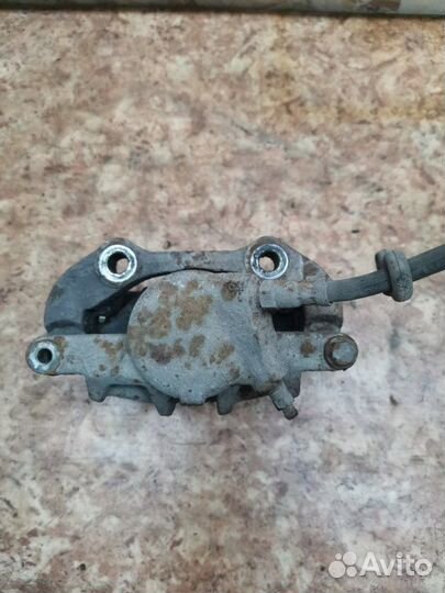 Суппорт тормозной передний правый Chery Bonus