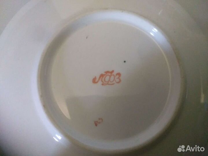 Фарфоровые чайные пары 