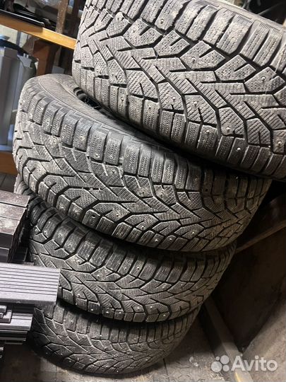 Диски с шинами и колпаками volkswagen