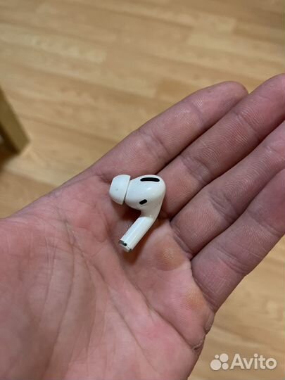 Наушники apple airpods pro правый