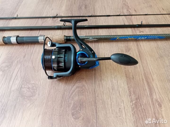 Фидерное удилище с катушкой