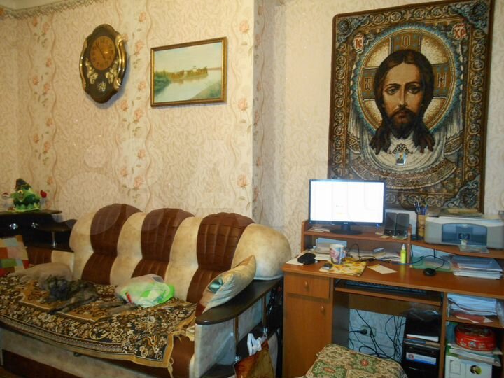 Комната 18 м² в 2-к., 1/2 эт.