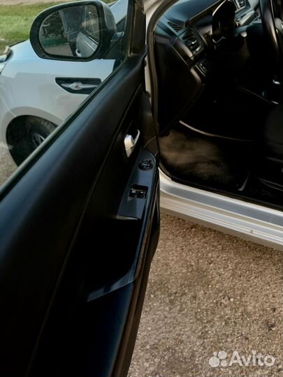 Kia Rio 1.4 МТ, 2015, 140 000 км