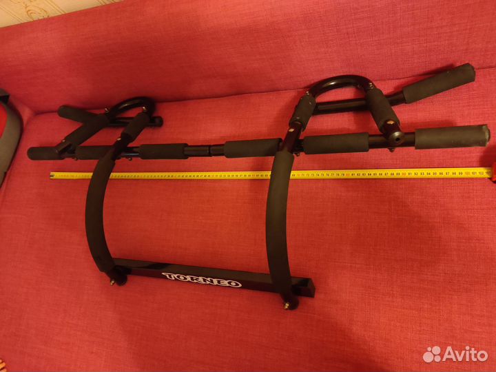 Турник в дверной проем Torneo