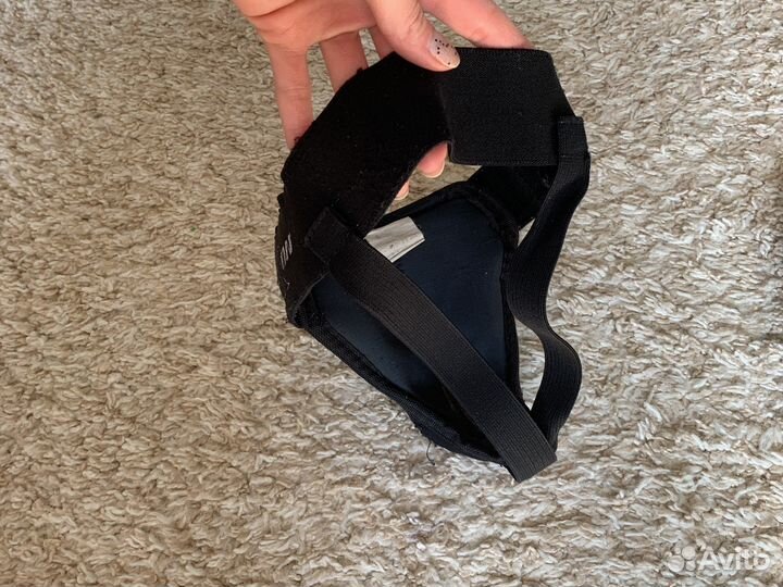 Ракушка хоккейная,защита шеи