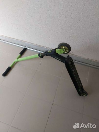 Трюковой самокат