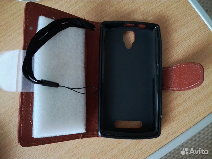 Чехлы и плёнки для телефона