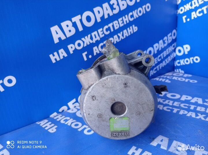 Компрессор кондиционера Nissan Largo минивен