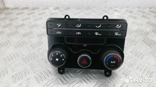 Блок управления печки и климат-контроля hyundai I3