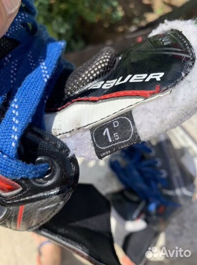 Хоккейные коньки bauer vapor x700