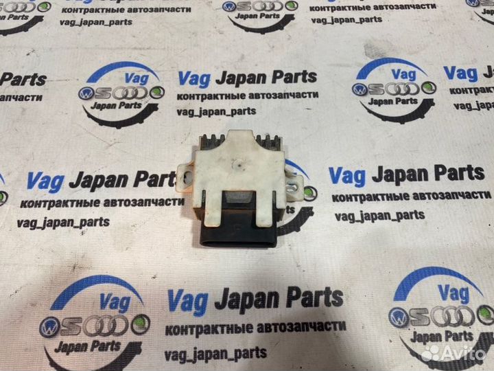 Блок управления топливным насосом Audi Q7 4L BAR