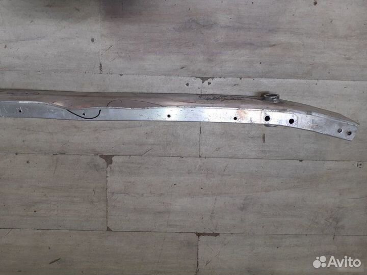 Усилитель переднего бампера Mercedes Benz W246