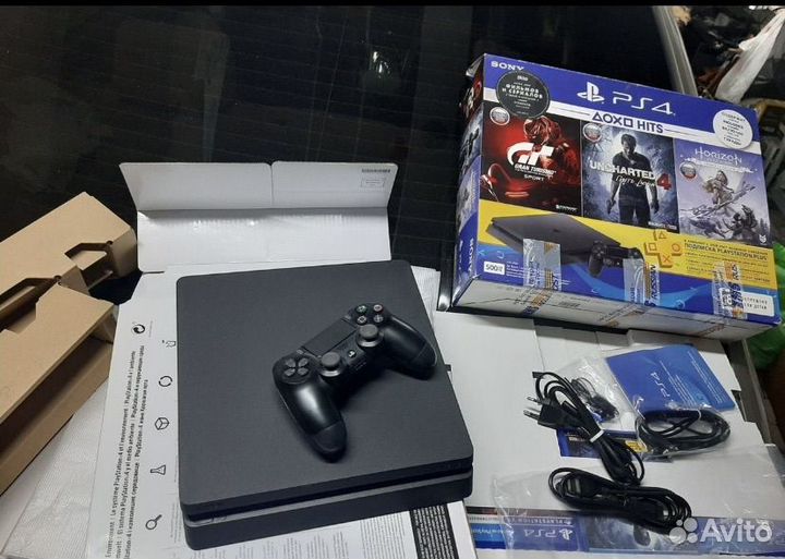 Sony playstation 4 slim