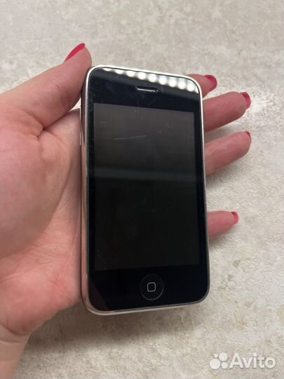 iPhone 3GS, 8 ГБ