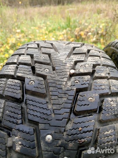 Колеса зимние шипованные с Фокус 1