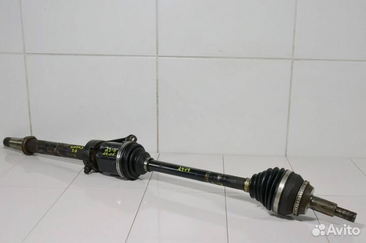 Приводной вал передний правый Toyota Sienna 3 3.5