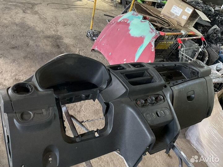 Торпедо renault logan 2