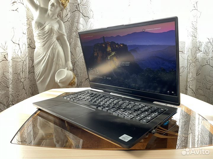 Ноутбук Honor Hunter V700