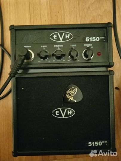 Электрогитара с комбиком