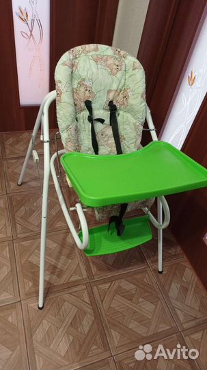 Детский стульчик для кормления