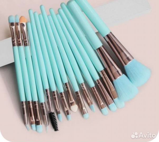 Набор кистей для макияжа. Новый. 13 штук