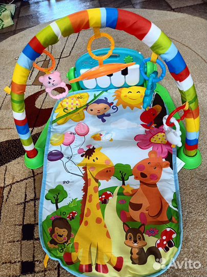 Развивающий коврик с пианино