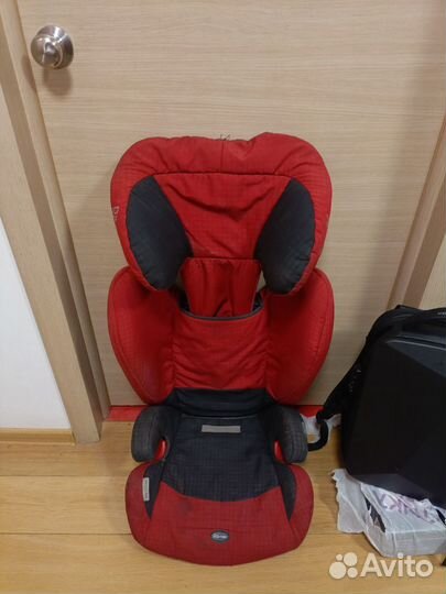Автомобильное кресло Romer kidfix 15-36кг isofix