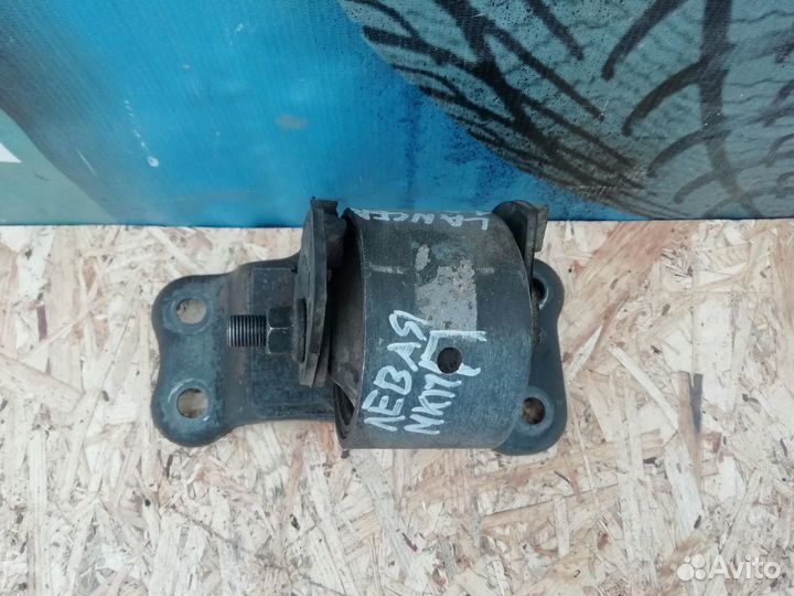 Опора МКПП Mitsubishi Lancer 1.3 мт 2005 седан 9 I