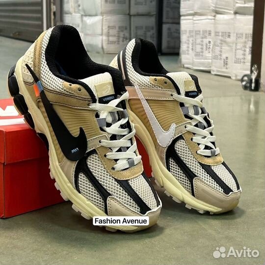 Кроссовки Nike Zoom Vomero 5 летние