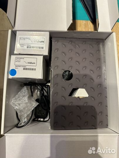 Спутниковый телефон iridium Extreme