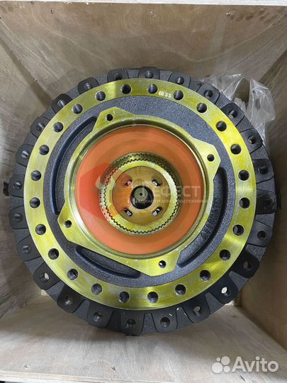 Бортовой редуктор Hitachi ZX670LCR-3 9202175