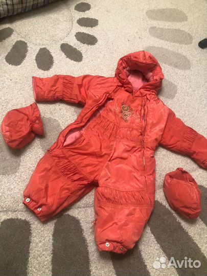 Продам детский комбинезон для девочки