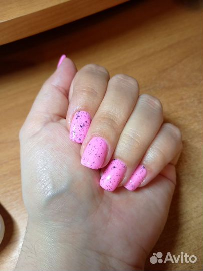 Маникюр, наращивание ногтей, укрепление гелем