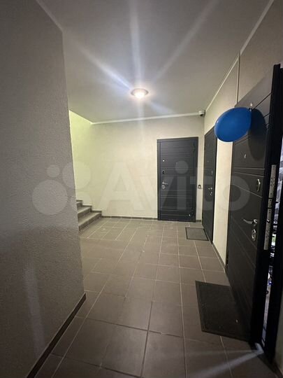 2-к. квартира, 55 м², 1/3 эт.