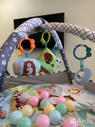 Развивающий коврик