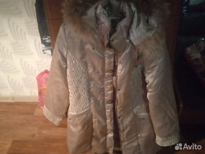 Пуховик женский 42 44