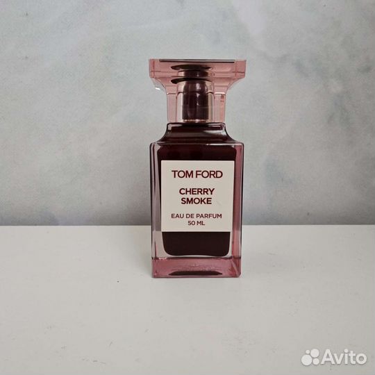 Tom ford cherry smoke распив