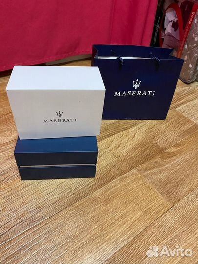 Продам часы Maserati