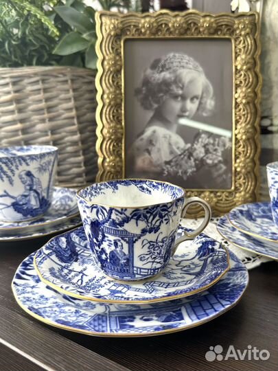 Антикварные чайные пары и трио Royal Crown Derby