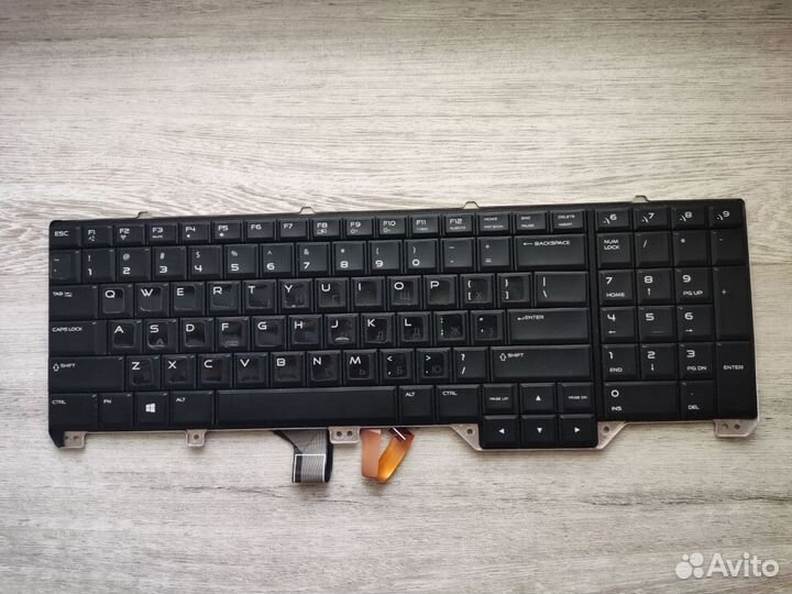 Клавиатура от ноутбука dell Alienware 17 r2 r3