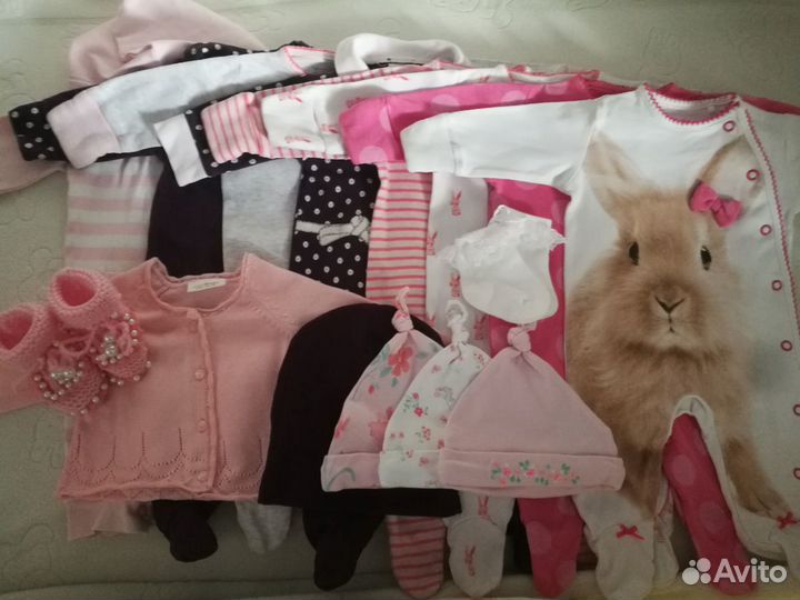 Вещи для девочки с 0 до 3 месяцев
