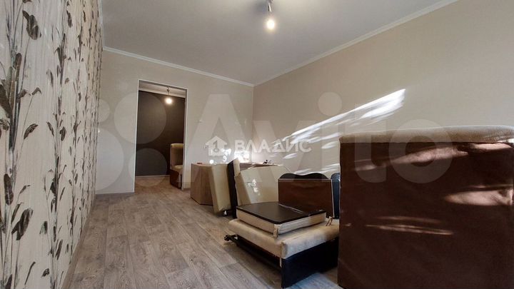 2-к. квартира, 54,4 м², 1/10 эт.