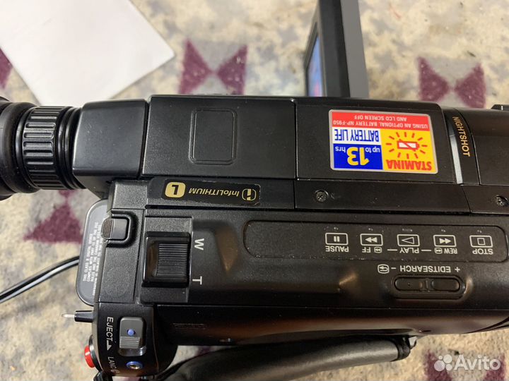 Видеокамера Sony CCD-TRV16