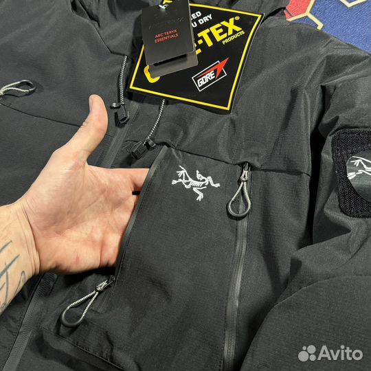 Зимняя куртка Arcteryx Gore-Tex