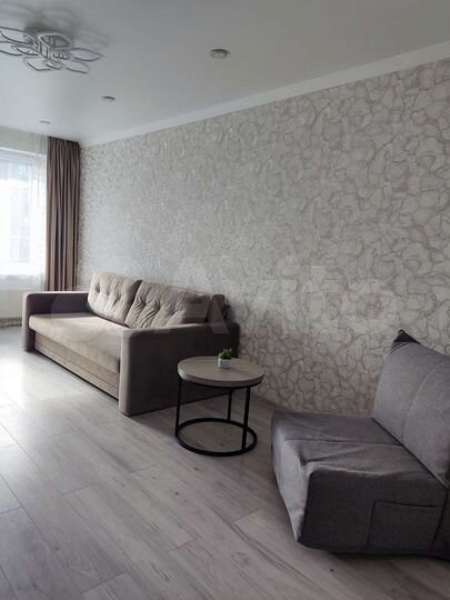 2-к. квартира, 63 м², 6/9 эт.