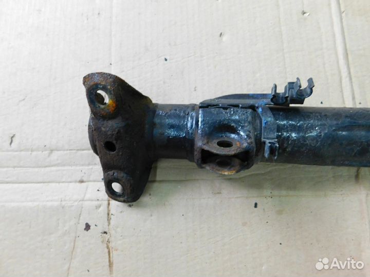 Передние амортизаторы на Mercedes E-Class W124