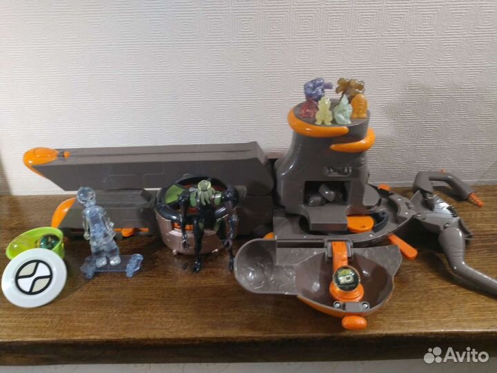 Игровые наборы из мультсериала Бен 10