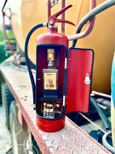 Бар-огнетушитель.декоративный