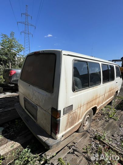 Toyota Hiace, 1988