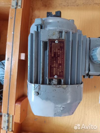 Электродвигатель